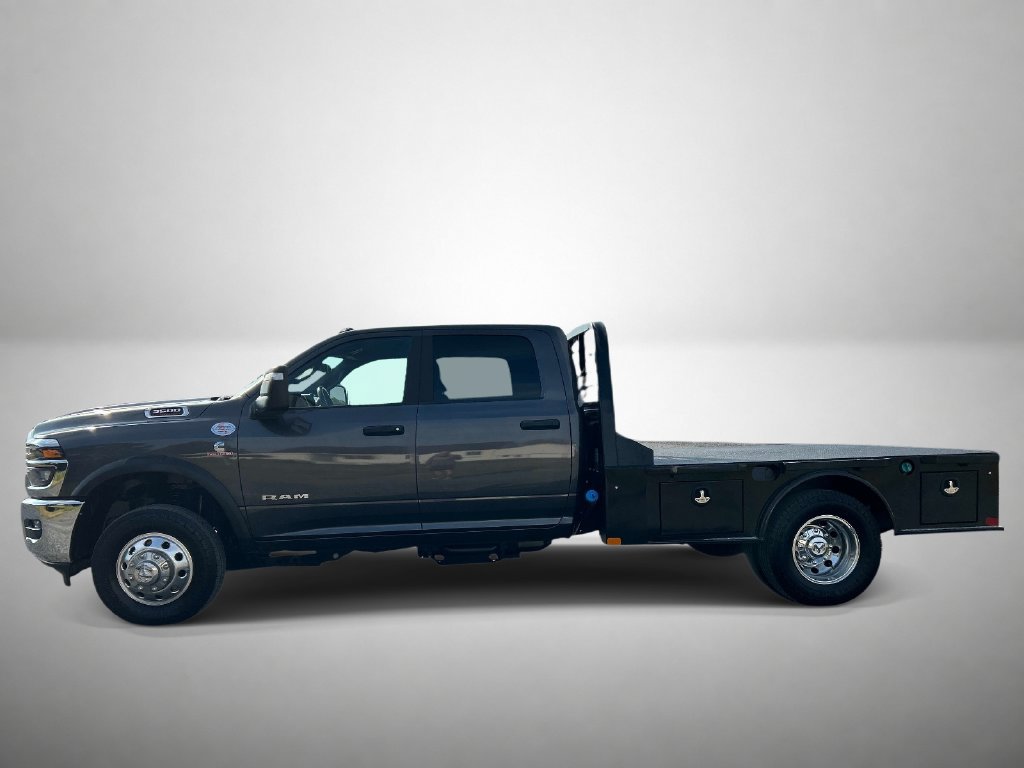 Used 2025 RAM 3500 Big Horn AWD/4WD image 6