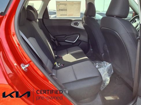 Certified 2025 Kia Soul LX w/ LX Technology Package image 11