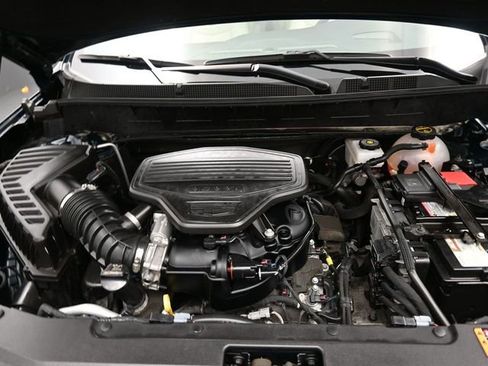 Used 2024 Cadillac XT6 Sport w/ Technology Package image 36