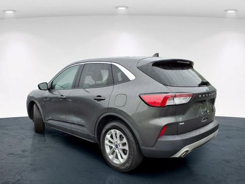 Used 2020 Ford Escape SE FWD image 13