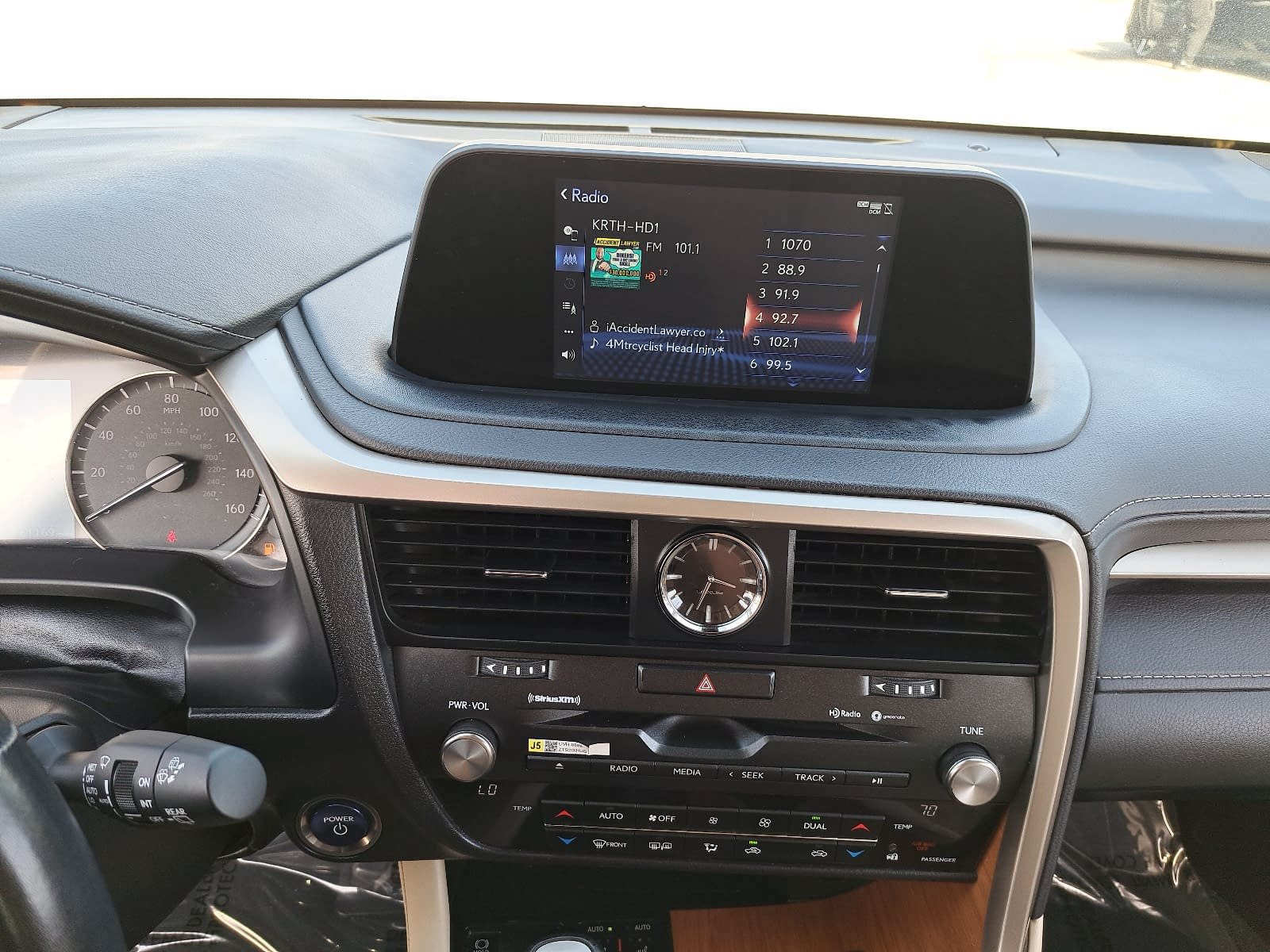 Used 2021 Lexus RX 450h AWD w/ Premium Package image 22