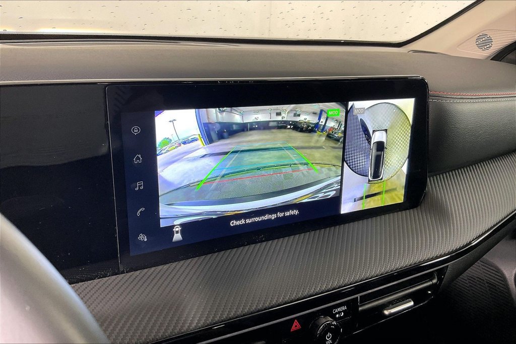 Used 2025 Nissan Kicks SR FWD image 26