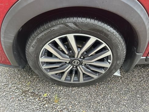 Used 2021 Nissan Kicks SV FWD image 12