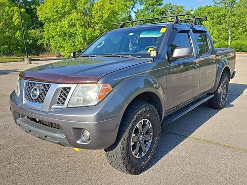 Used 2016 Nissan Frontier PRO-4X AWD/4WD image 4