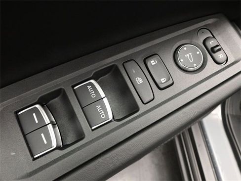 New 2025 Honda Accord SE image 13