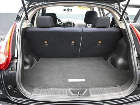 Used 2014 Nissan Juke S FWD image 14