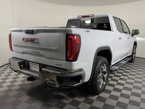 New 2026 GMC Sierra 1500 SLT w/ SLT Premium Plus Package AWD/4WD image 6