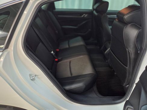 Used 2022 Honda Accord Sport image 17