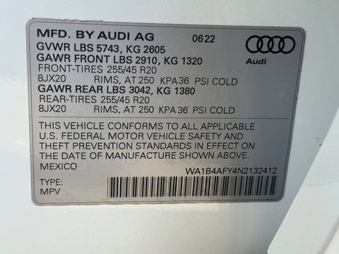Used 2022 Audi SQ5 Premium Plus w/ Premium Plus Package image 28