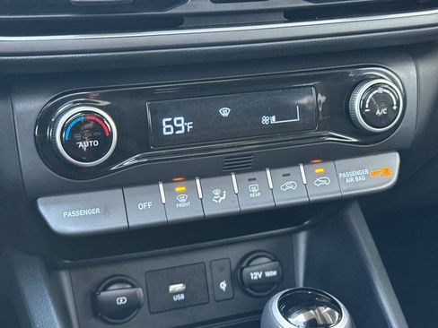 Certified 2023 Hyundai Kona SEL w/ Convenience Package FWD image 21
