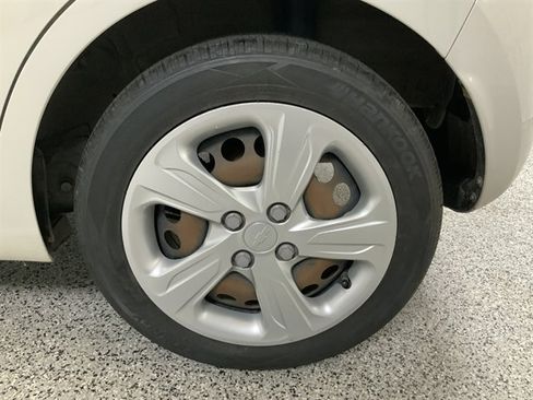 Used 2020 Chevrolet Spark LS image 9