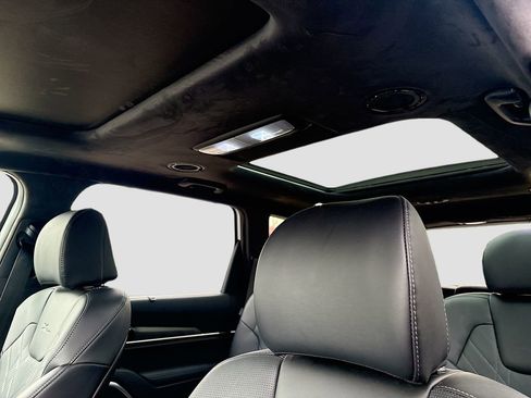 Used 2025 Kia Telluride SX Prestige X-Line image 22
