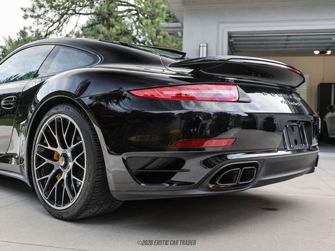 Used 2014 Porsche 911 Turbo S image 90