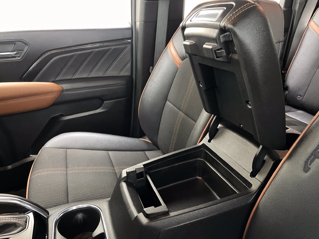 Certified 2024 GMC Canyon AT4 w/ Canyon Safety Plus Package AWD/4WD image 34