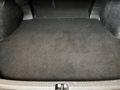 Used 2019 Toyota Camry LE w/ Convenience Package image 21