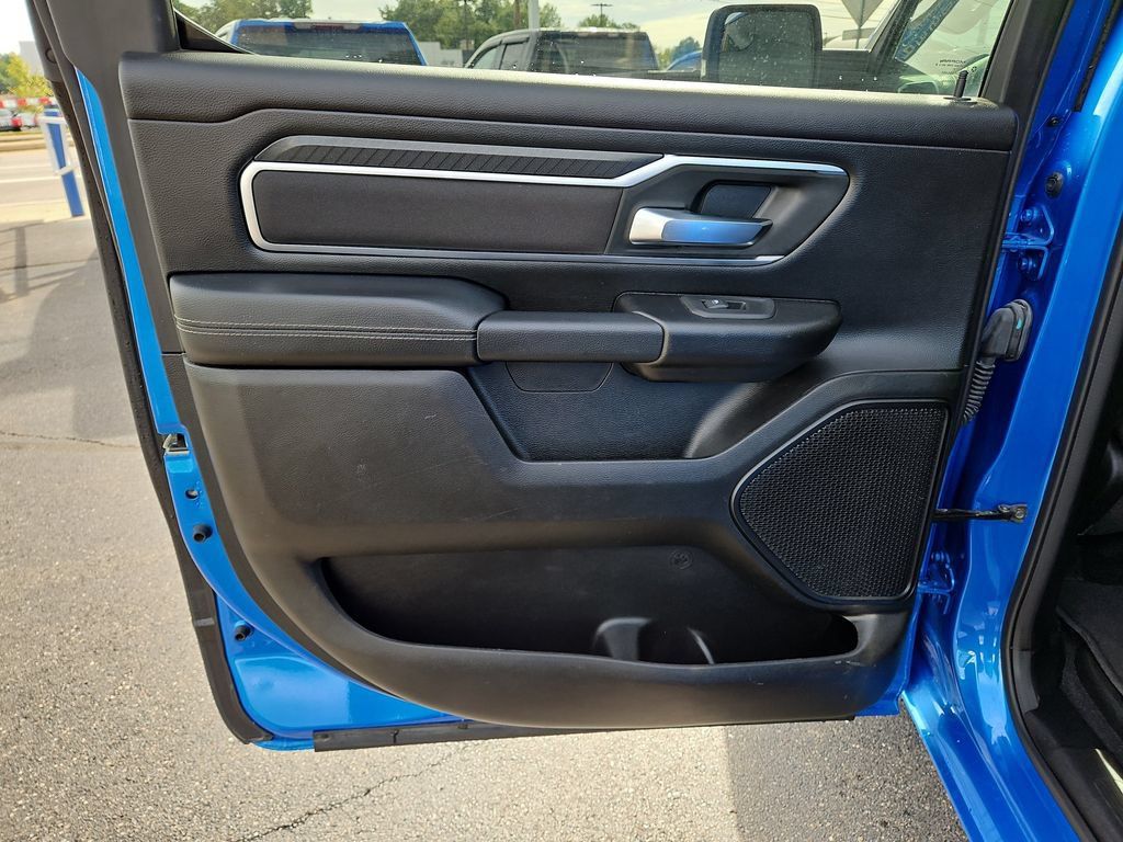 Used 2025 RAM 1500 Big Horn AWD/4WD image 18