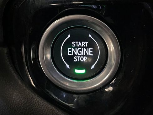 Used 2023 GMC Sierra 1500 Elevation w/ Preferred Package image 32