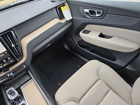 New 2026 Volvo XC60 B5 Core w/ Protection Package image 18