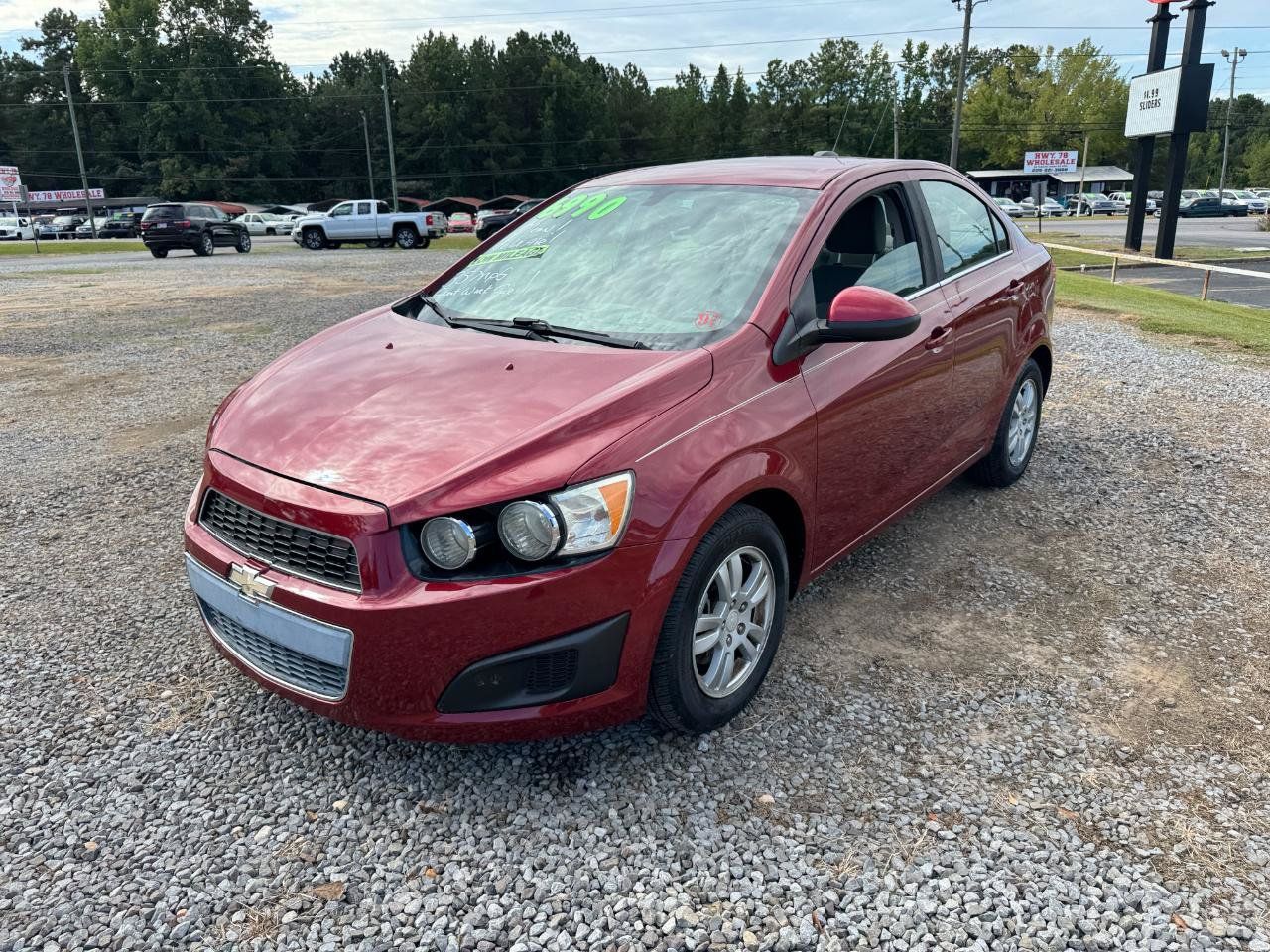 Used 2015 Chevrolet Sonic LT FWD image 5