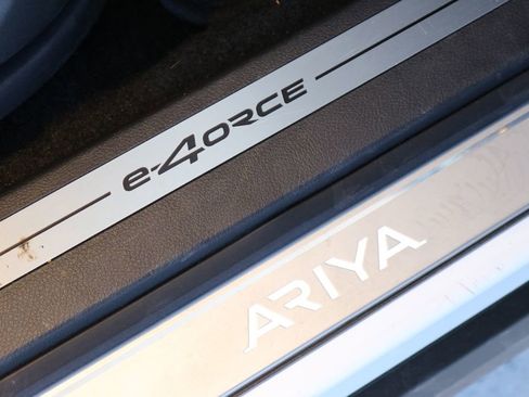 Used 2023 Nissan Ariya AWD image 39