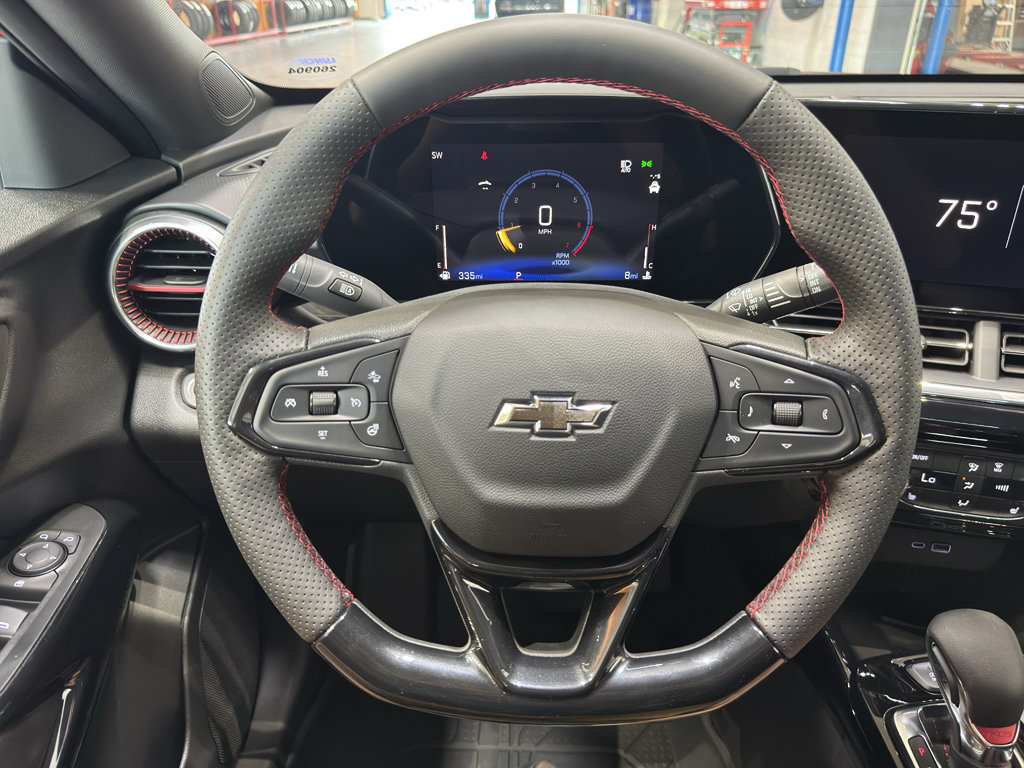 New 2026 Chevrolet Trax RS w/ Driver Confidence Package FWD image 18