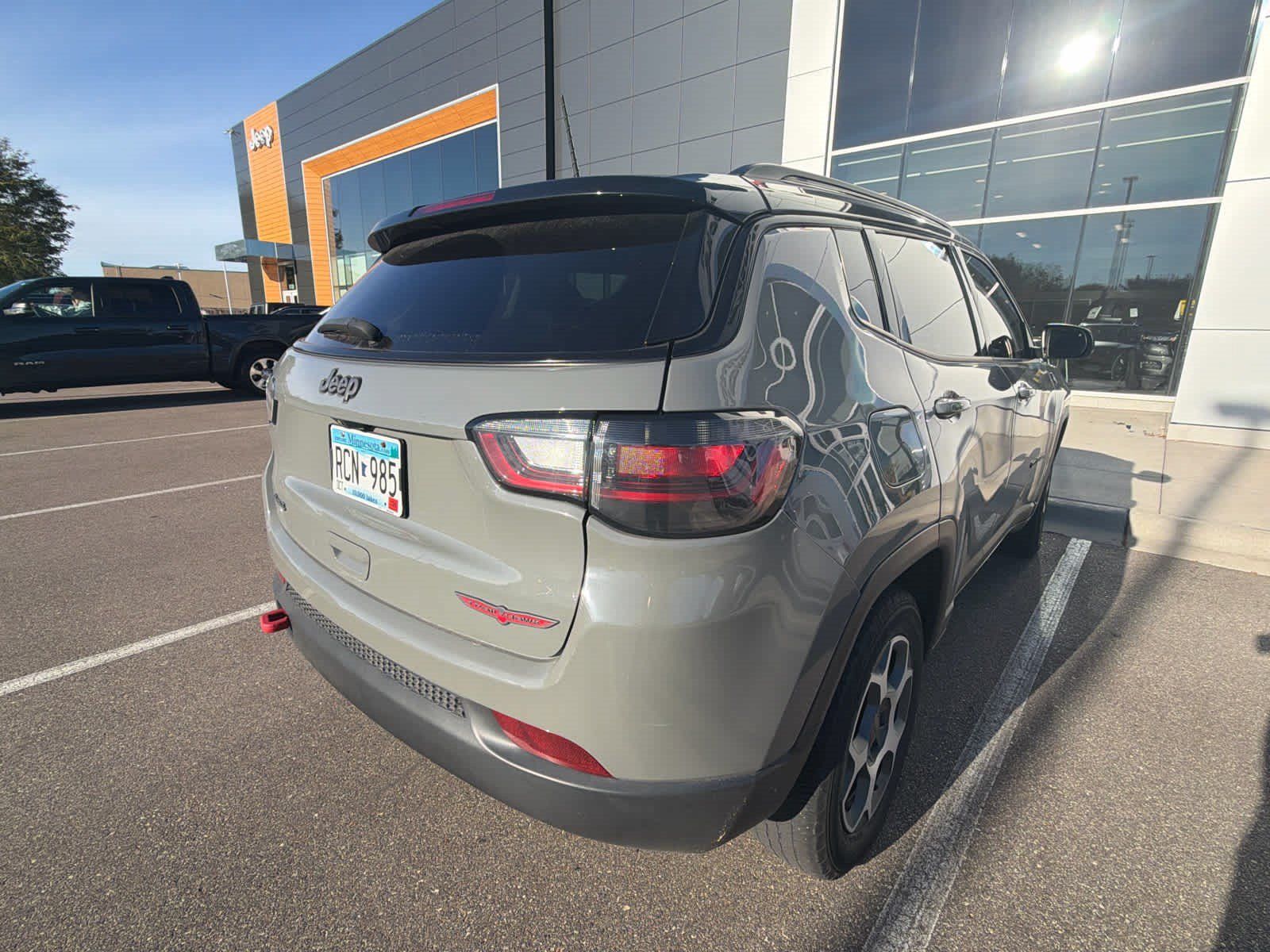 Used 2022 Jeep Compass Trailhawk w/ Trailhawk Elite Group AWD/4WD image 5