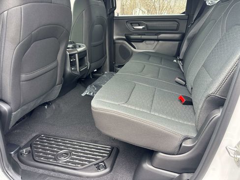 New 2026 RAM 1500 Express image 5