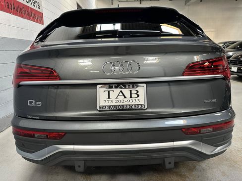 Used 2024 Audi Q5 2.0T Premium Plus w/ Premium Plus Package AWD/4WD image 4