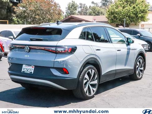 Used 2022 Volkswagen ID.4 Pro S AWD/4WD image 4
