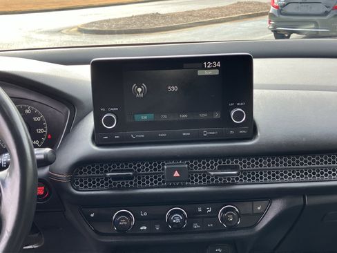 Certified 2024 Honda HR-V Sport image 25