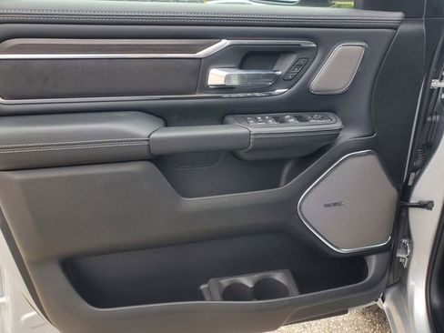New 2026 RAM 1500 Laramie AWD/4WD image 13