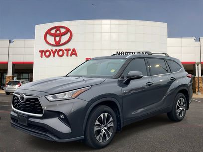 Used 2020 Toyota Highlander XLE