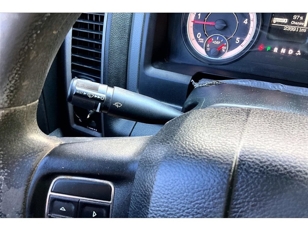 Used 2018 RAM 3500 Tradesman w/ Chrome Appearance Group AWD/4WD image 19