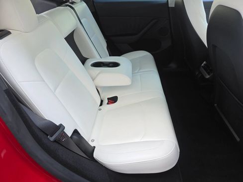 Used 2023 Tesla Model Y Long Range AWD/4WD image 26