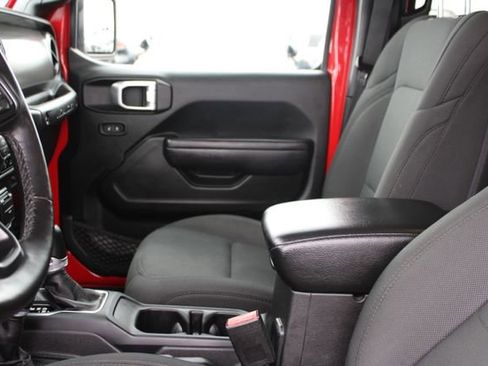 Used 2022 Jeep Wrangler Unlimited Sport AWD/4WD image 28