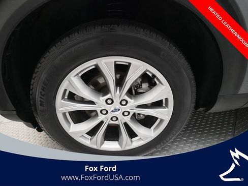 Used 2024 Ford Explorer XLT w/ Equipment Group 202A image 27