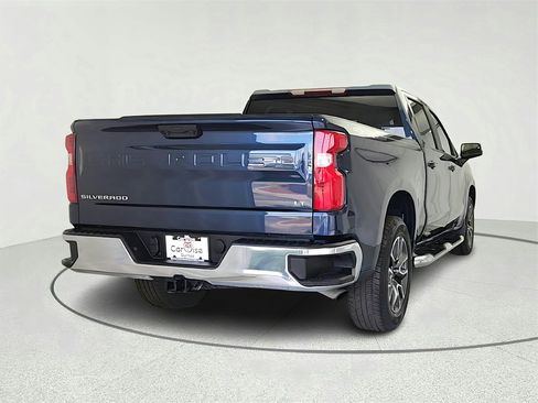 Used 2022 Chevrolet Silverado 1500 LT image 4