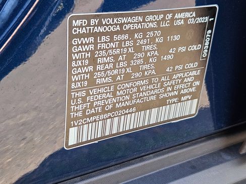 Used 2023 Volkswagen ID.4 Pro RWD image 33