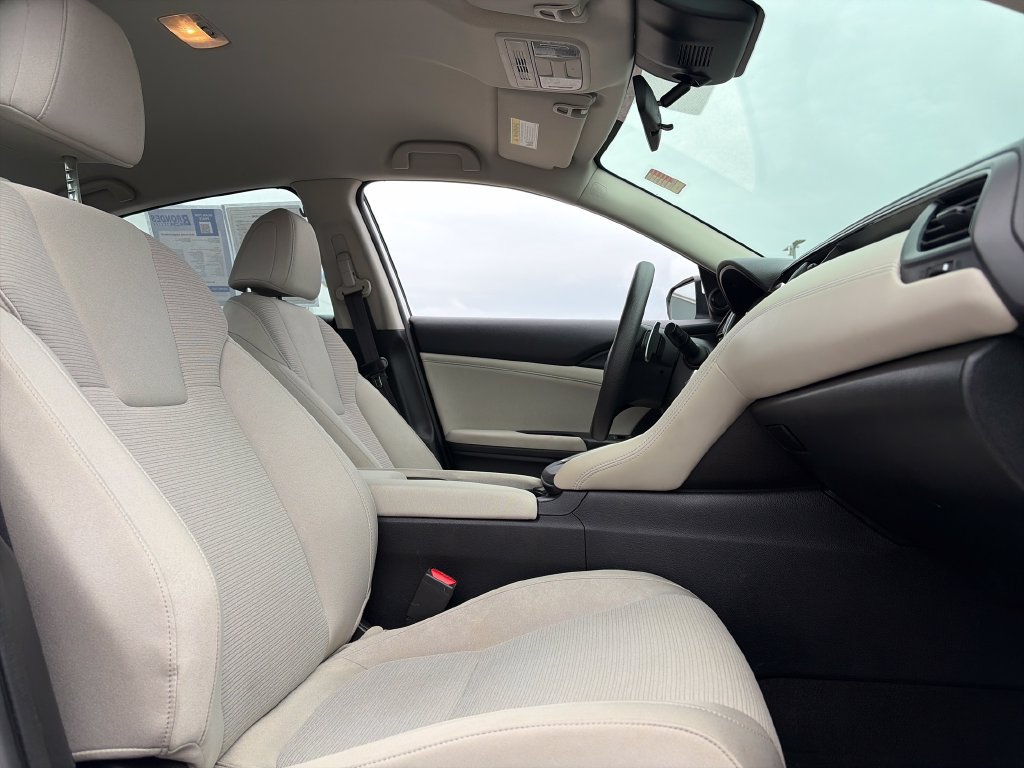 Used 2021 Honda Insight EX image 11