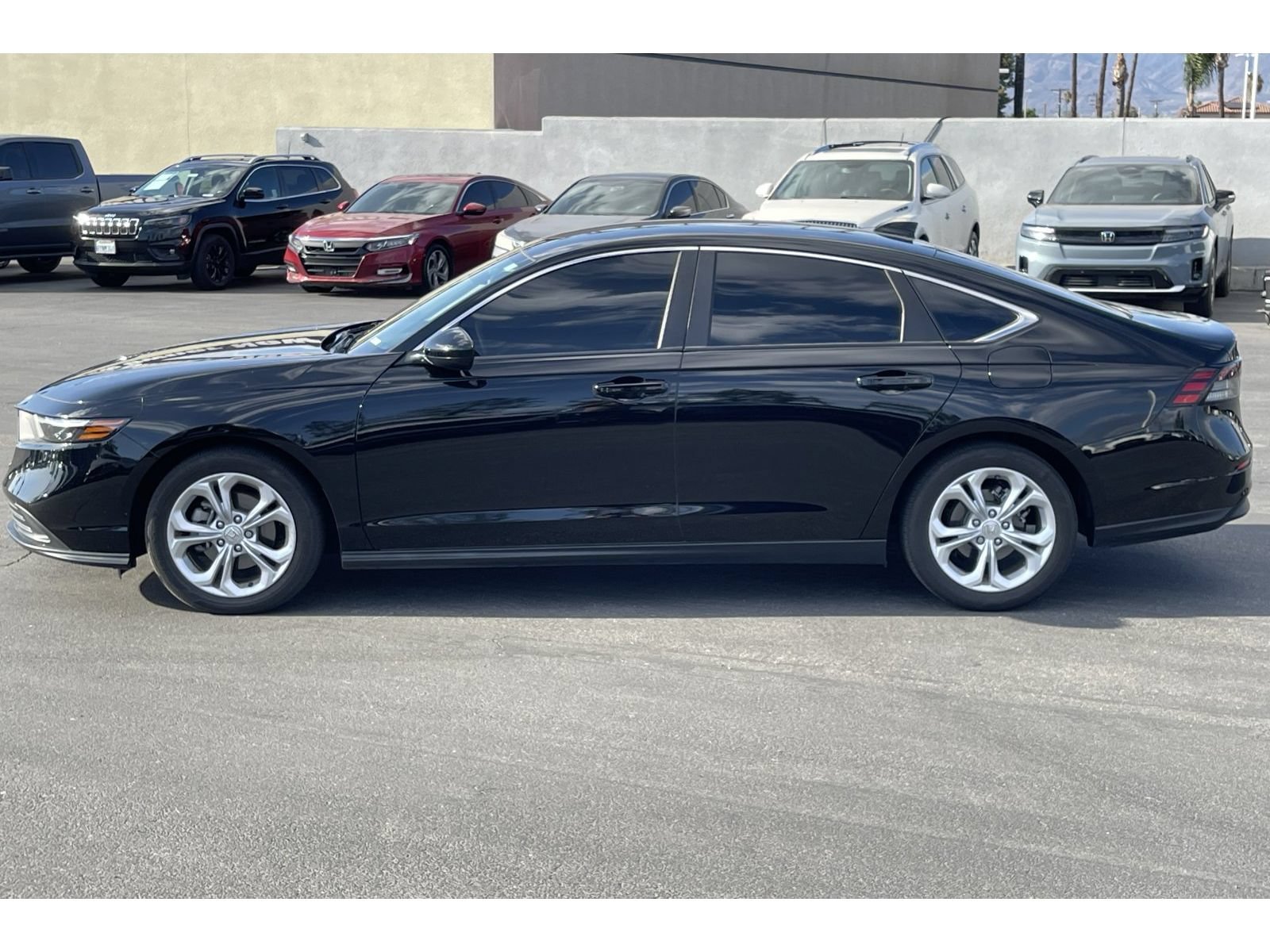 Used 2024 Honda Accord LX image 2
