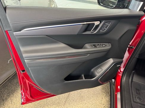 New 2026 Buick Enclave Sport Touring w/ Power Package image 16