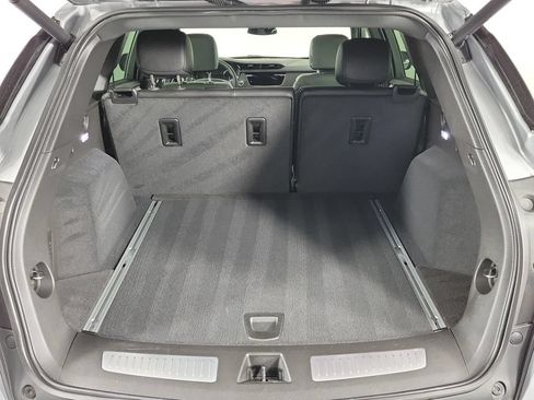 Used 2024 Cadillac XT5 Premium Luxury FWD image 7