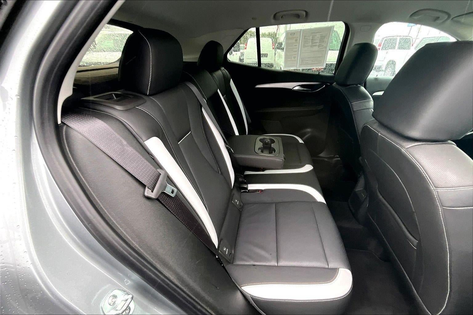 Used 2025 Buick Envision Sport Touring AWD/4WD image 24
