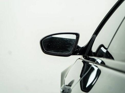 Used 2017 BMW M6 Coupe image 14