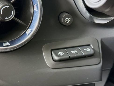 Used 2022 Chevrolet Camaro ZL1 image 10