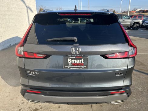 Used 2023 Honda CR-V Sport Touring image 5