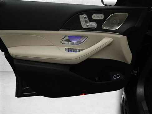 New 2026 Mercedes-Benz GLE 350 4MATIC image 19