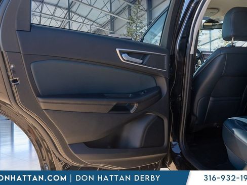 Used 2024 Ford Edge SEL w/ Sport Appearance Package AWD/4WD image 16