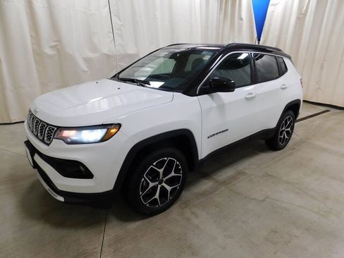 New 2026 Jeep Compass Limited image 16
