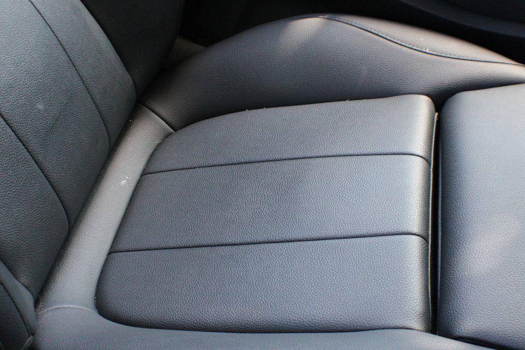 Used 2025 Mercedes-Benz CLA 250 image 24